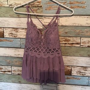 Beautiful lace ruffle tanks